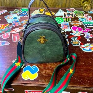 Gucci bee bag